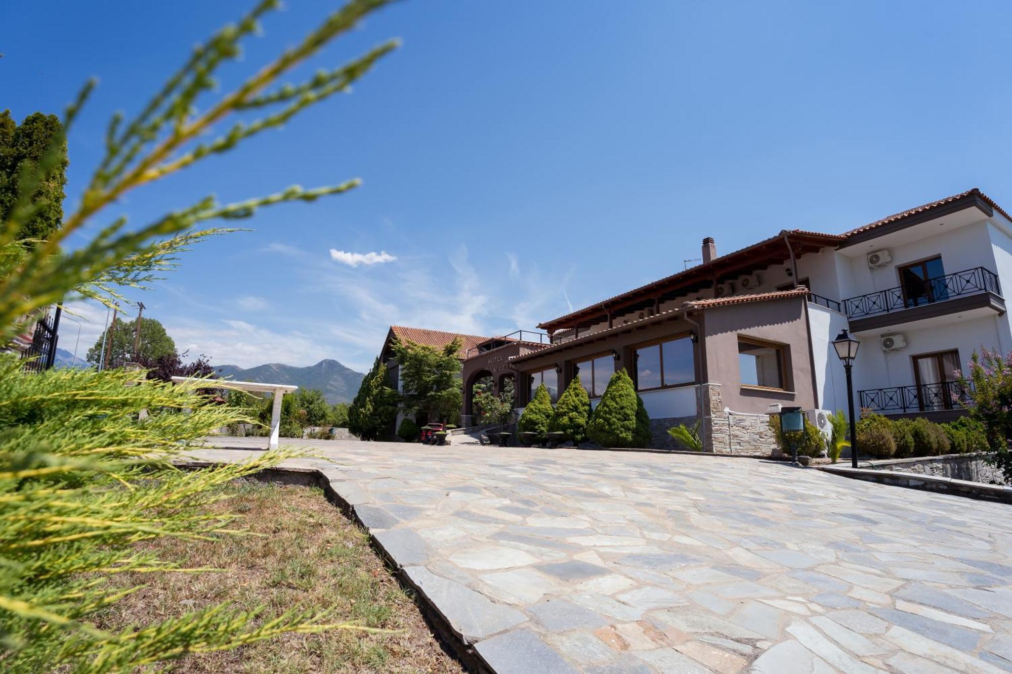 Ángistron Hotel Agistro מראה חיצוני תמונה
