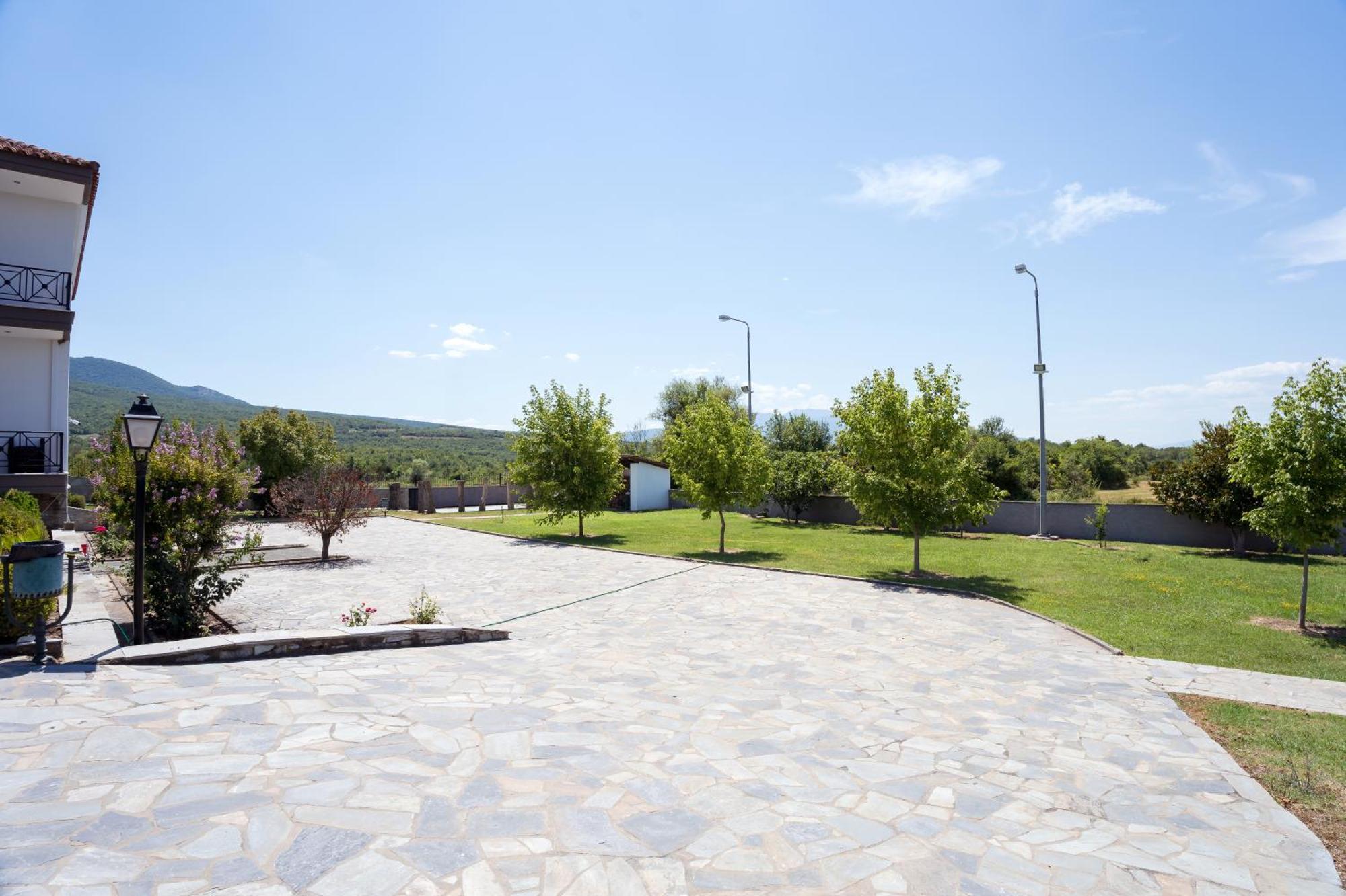 Ángistron Hotel Agistro מראה חיצוני תמונה