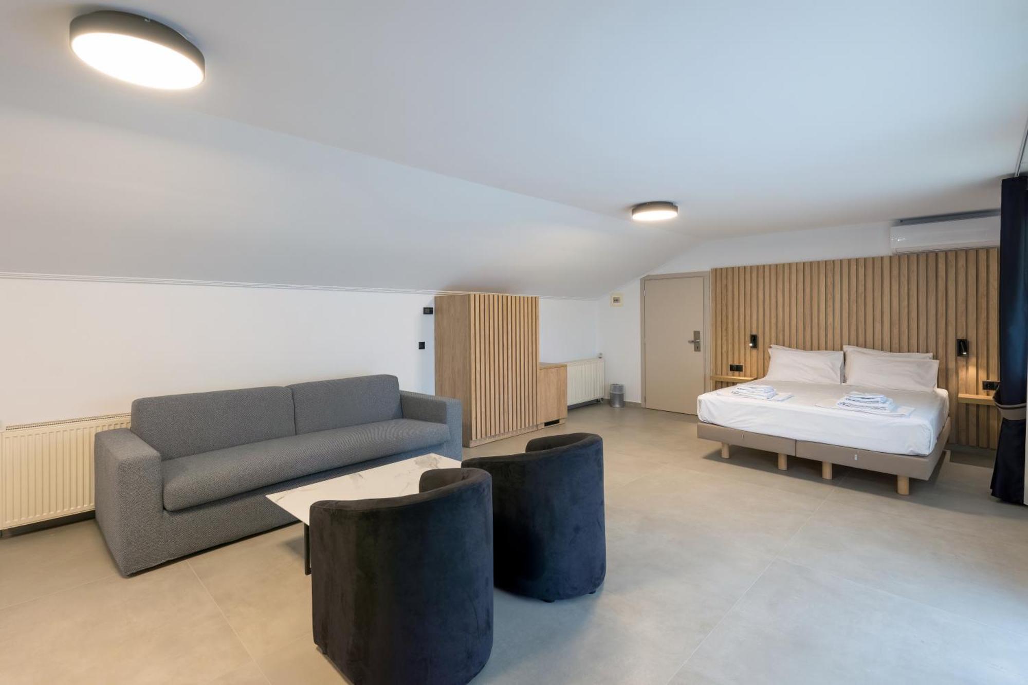Ángistron Hotel Agistro מראה חיצוני תמונה